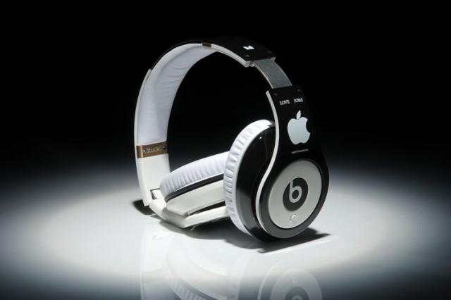 how much did apple buy beats by dre for